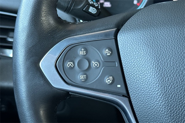 Vehicle image 34 of 54
