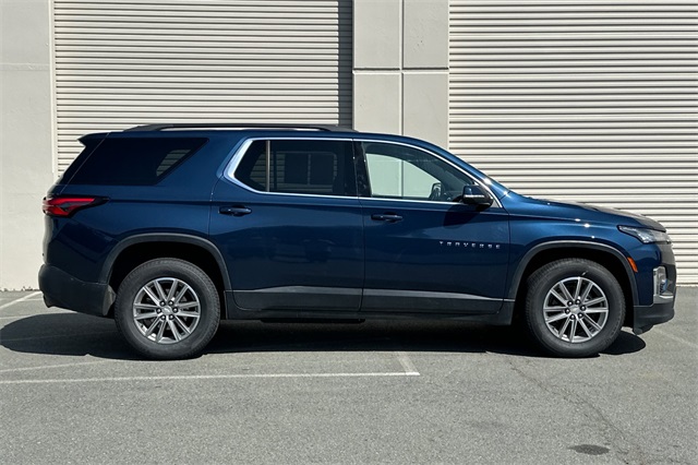 Vehicle image 5 of 54