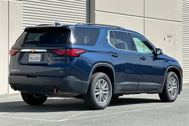 Vehicle image 7 of 54