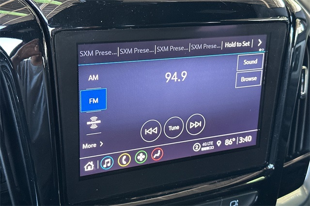 Vehicle image 26 of 54