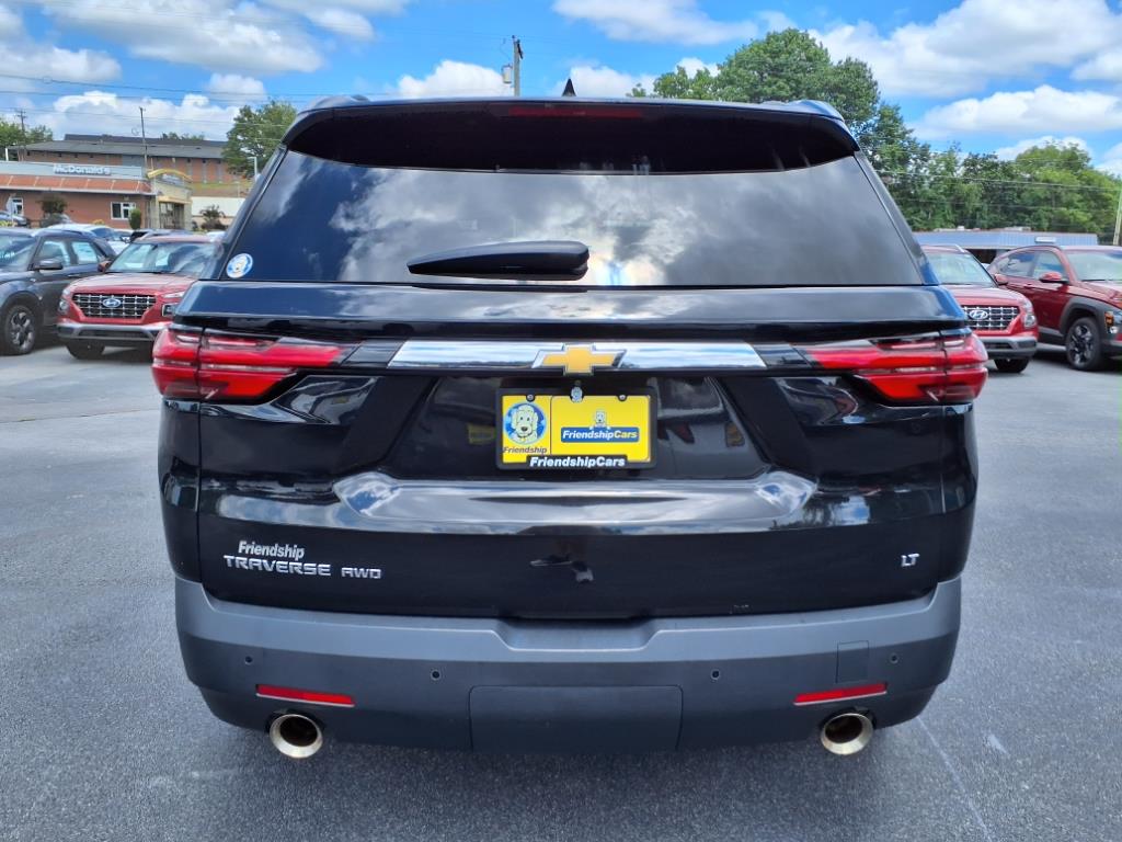 Vehicle image 6 of 26