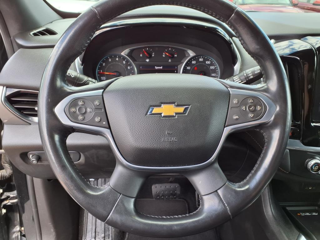 Vehicle image 14 of 26