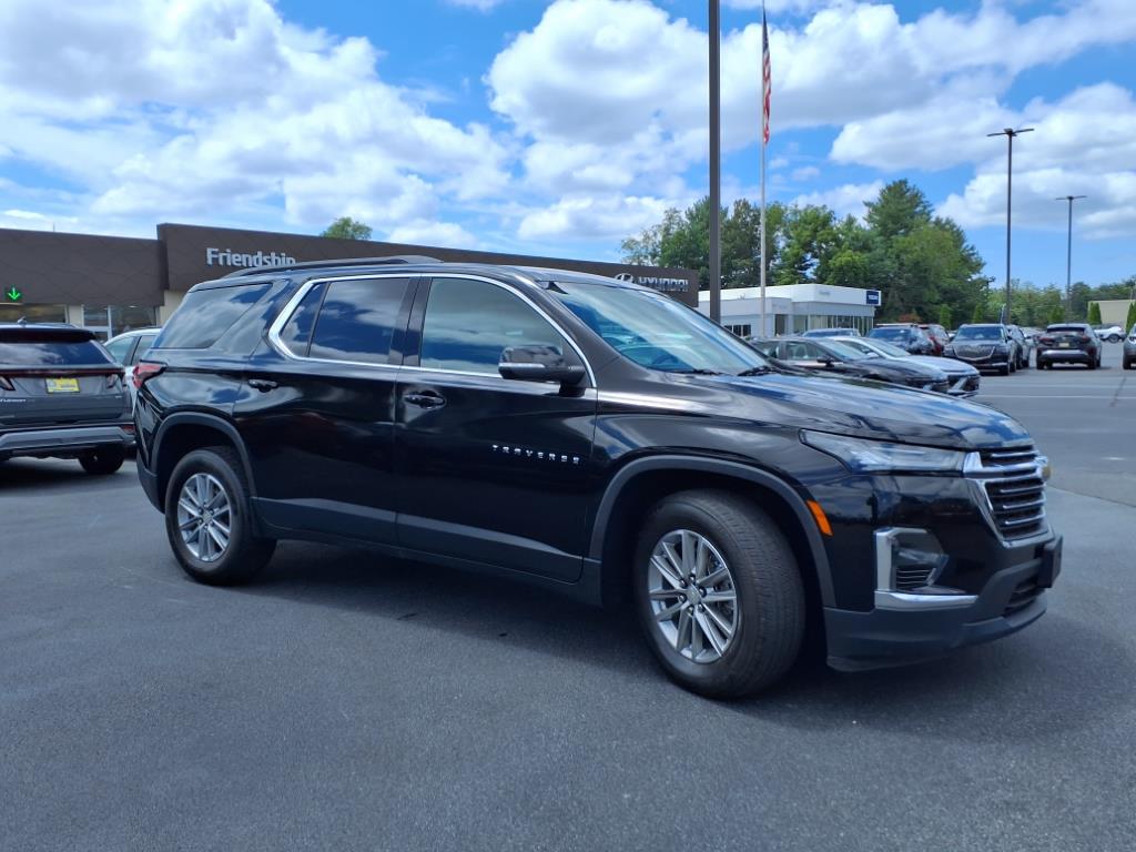 Vehicle image 3 of 26