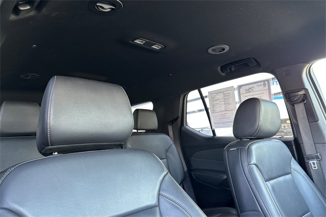 Vehicle image 21 of 54