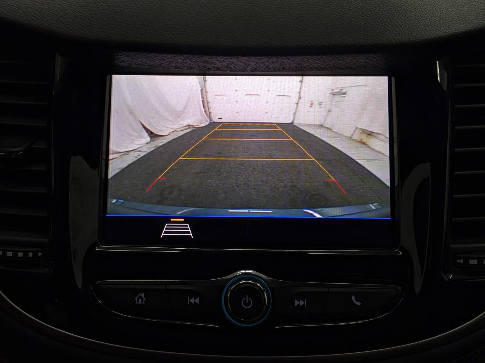 Vehicle image 20 of 27