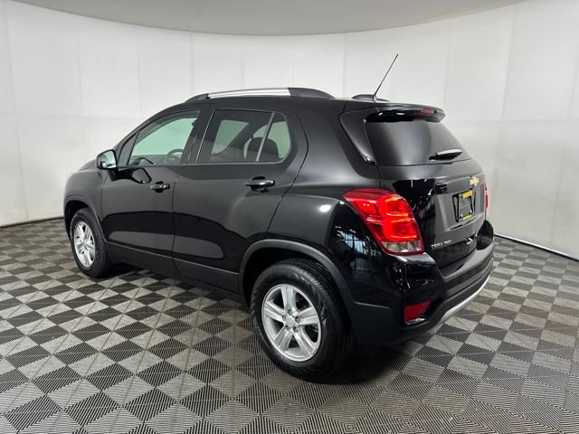 Vehicle image 7 of 27