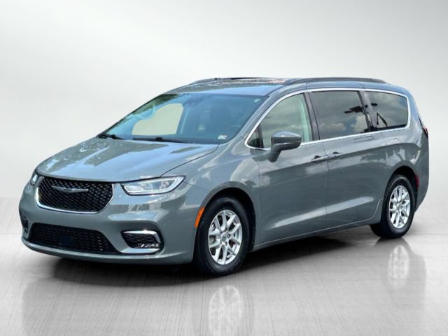 2022 Chrysler Pacifica Touring-L Image 1 of 39