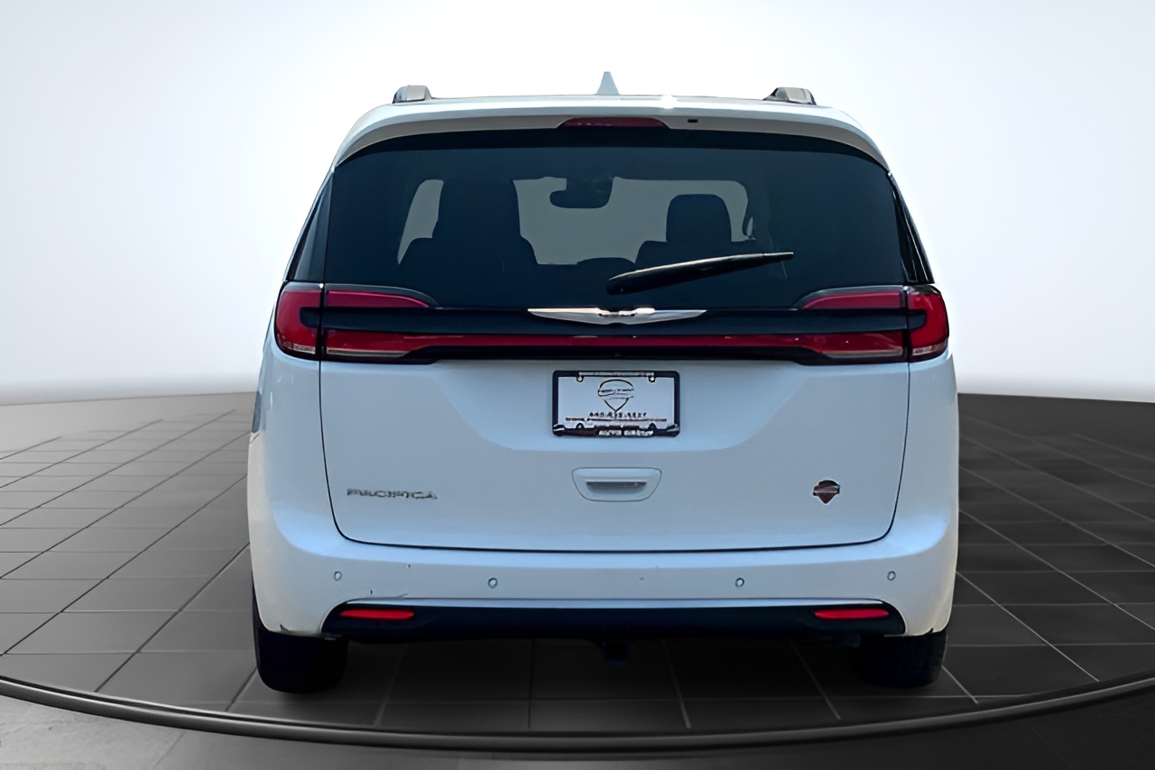 Vehicle image 40 of 40