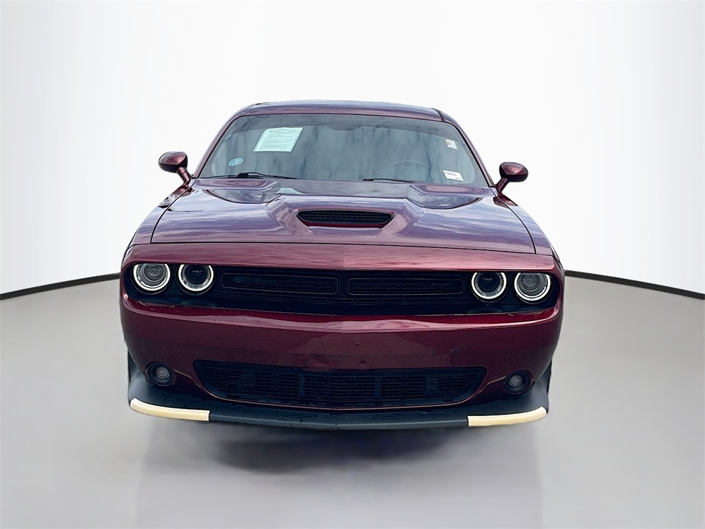 2022 Dodge Challenger GT Image 2 of 12