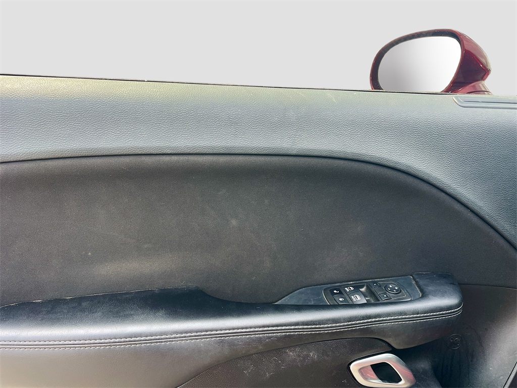 2022 Dodge Challenger GT Image 11 of 12