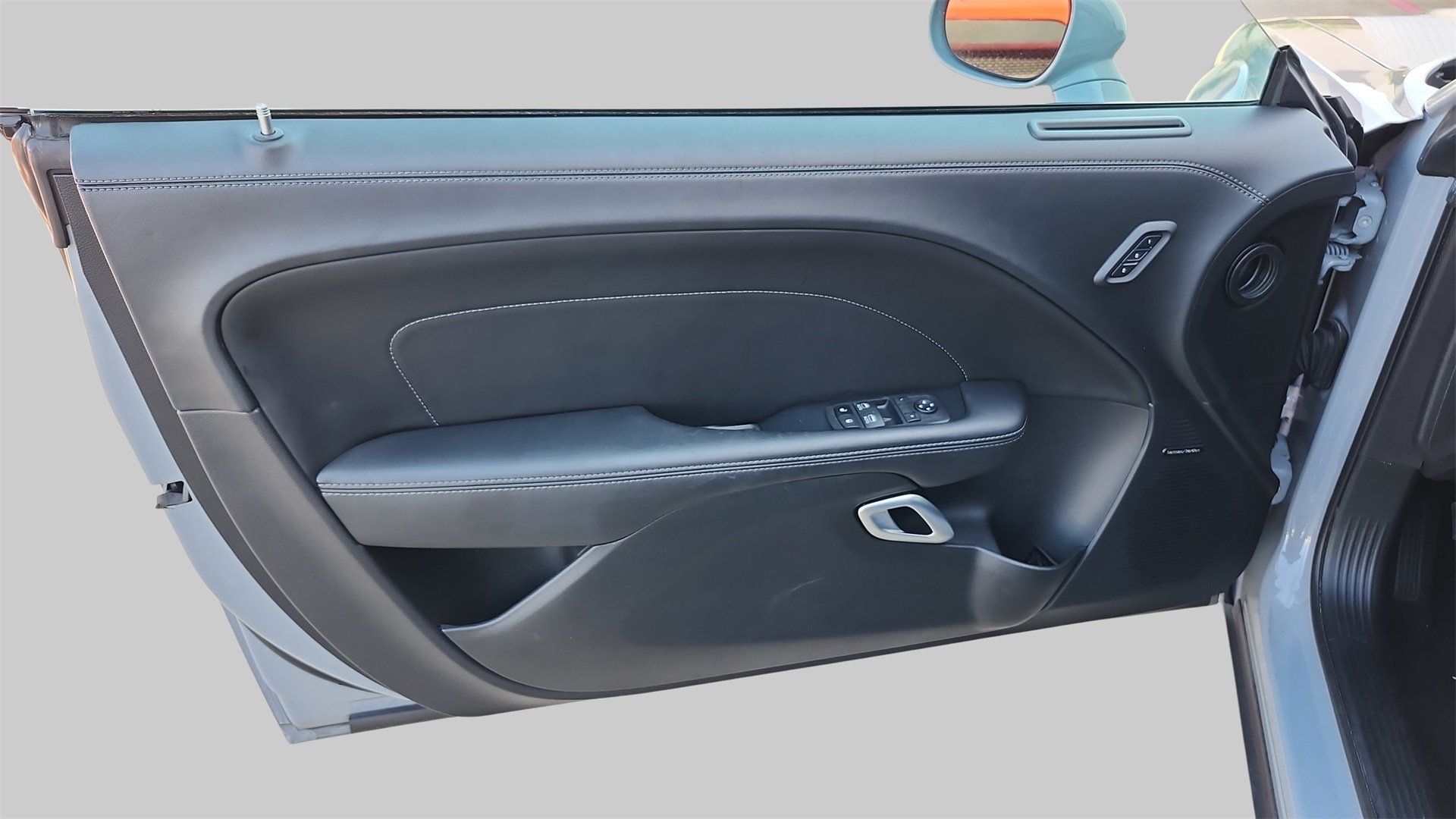 2022 Dodge Challenger R/T Scat Pack Widebody Image 24 of 40