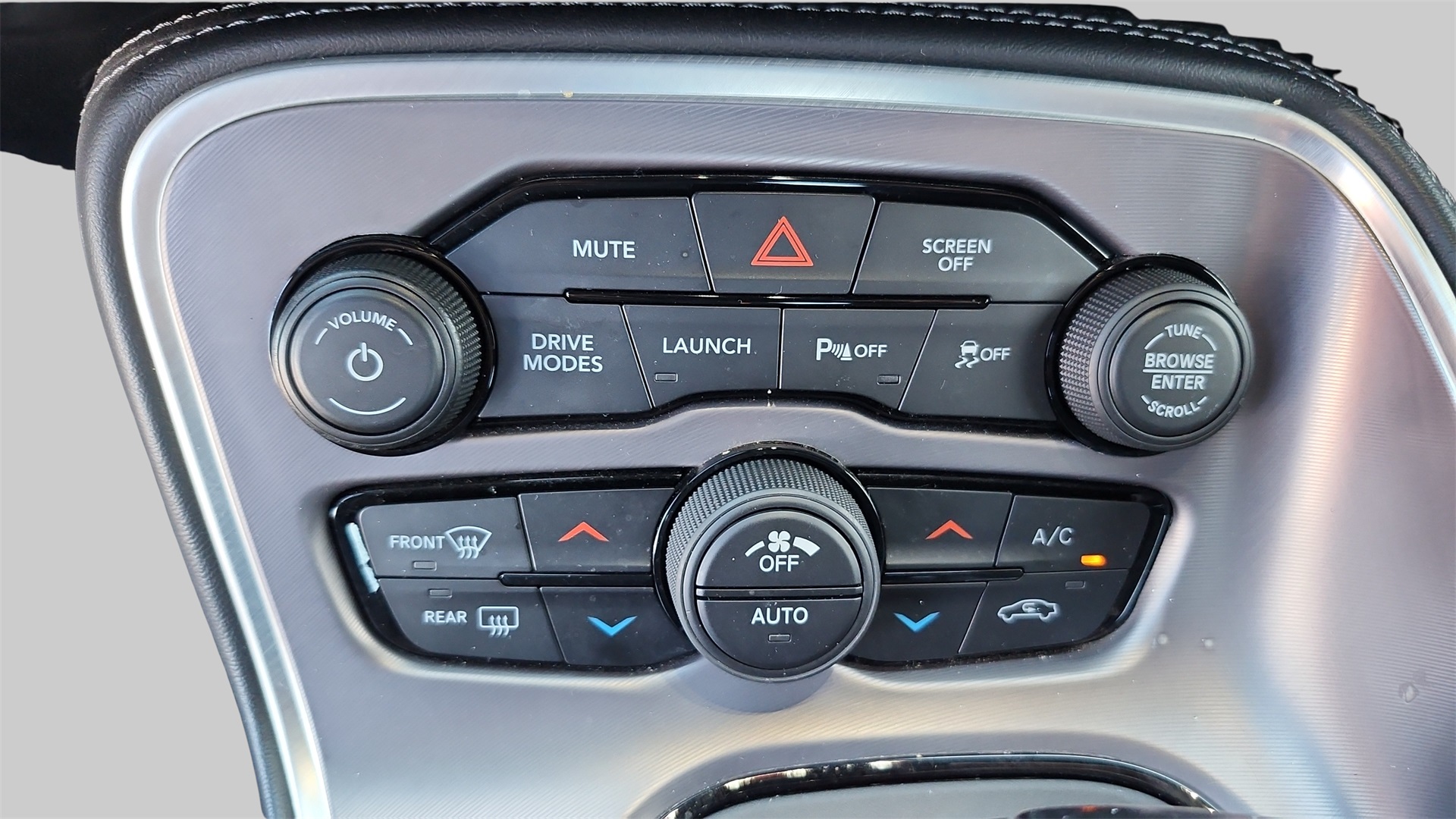 2022 Dodge Challenger R/T Scat Pack Widebody Image 33 of 40