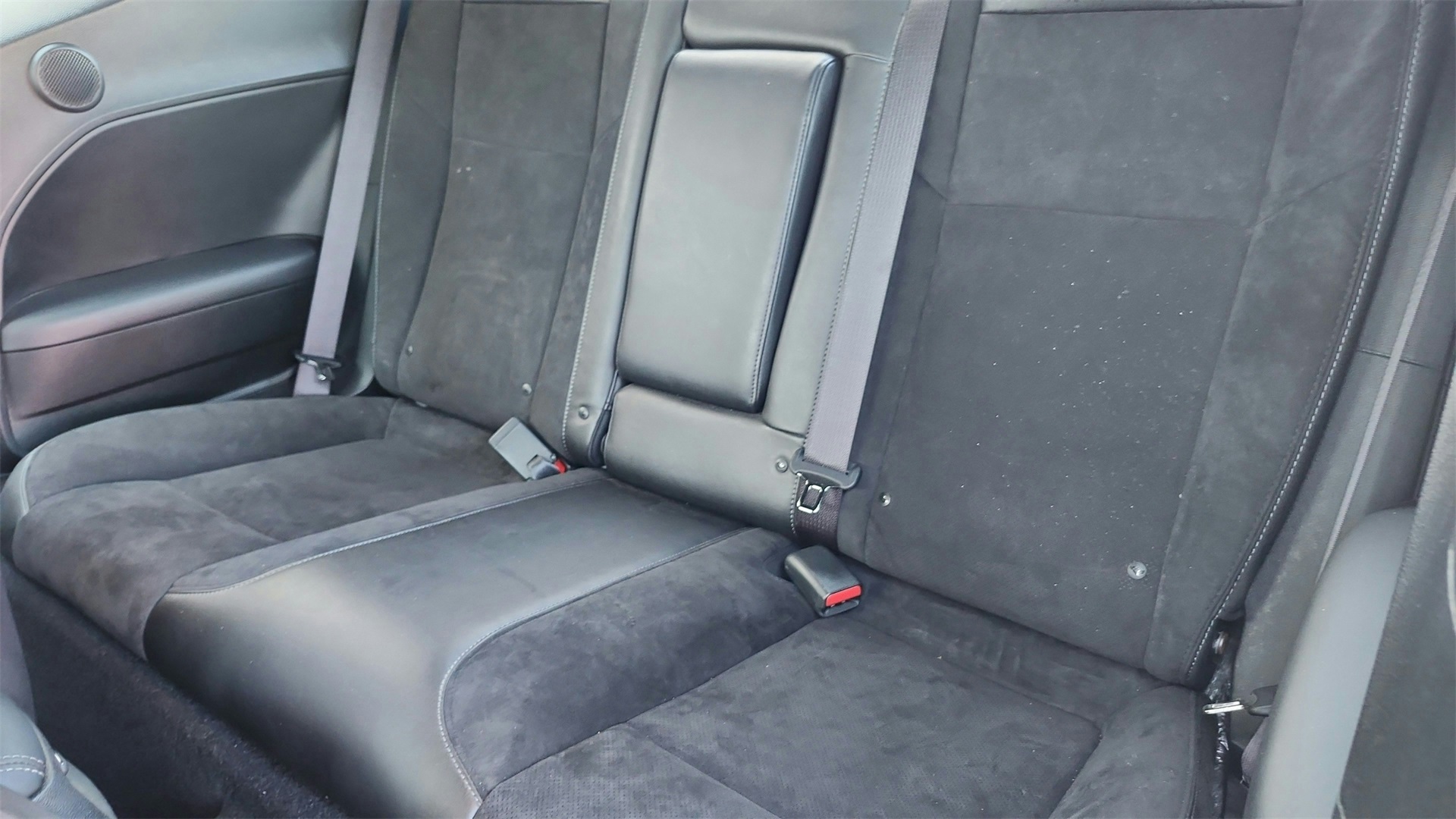 2022 Dodge Challenger R/T Scat Pack Widebody Image 12 of 40