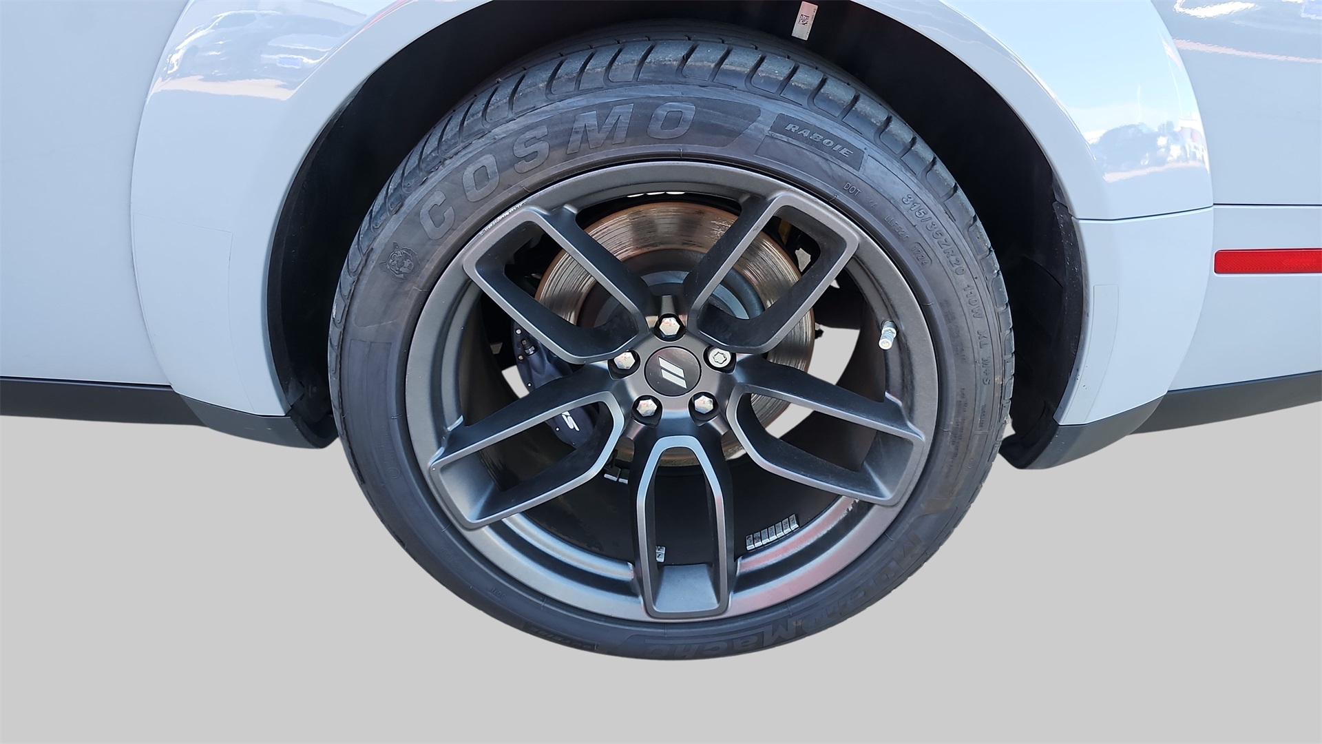 2022 Dodge Challenger R/T Scat Pack Widebody Image 9 of 40