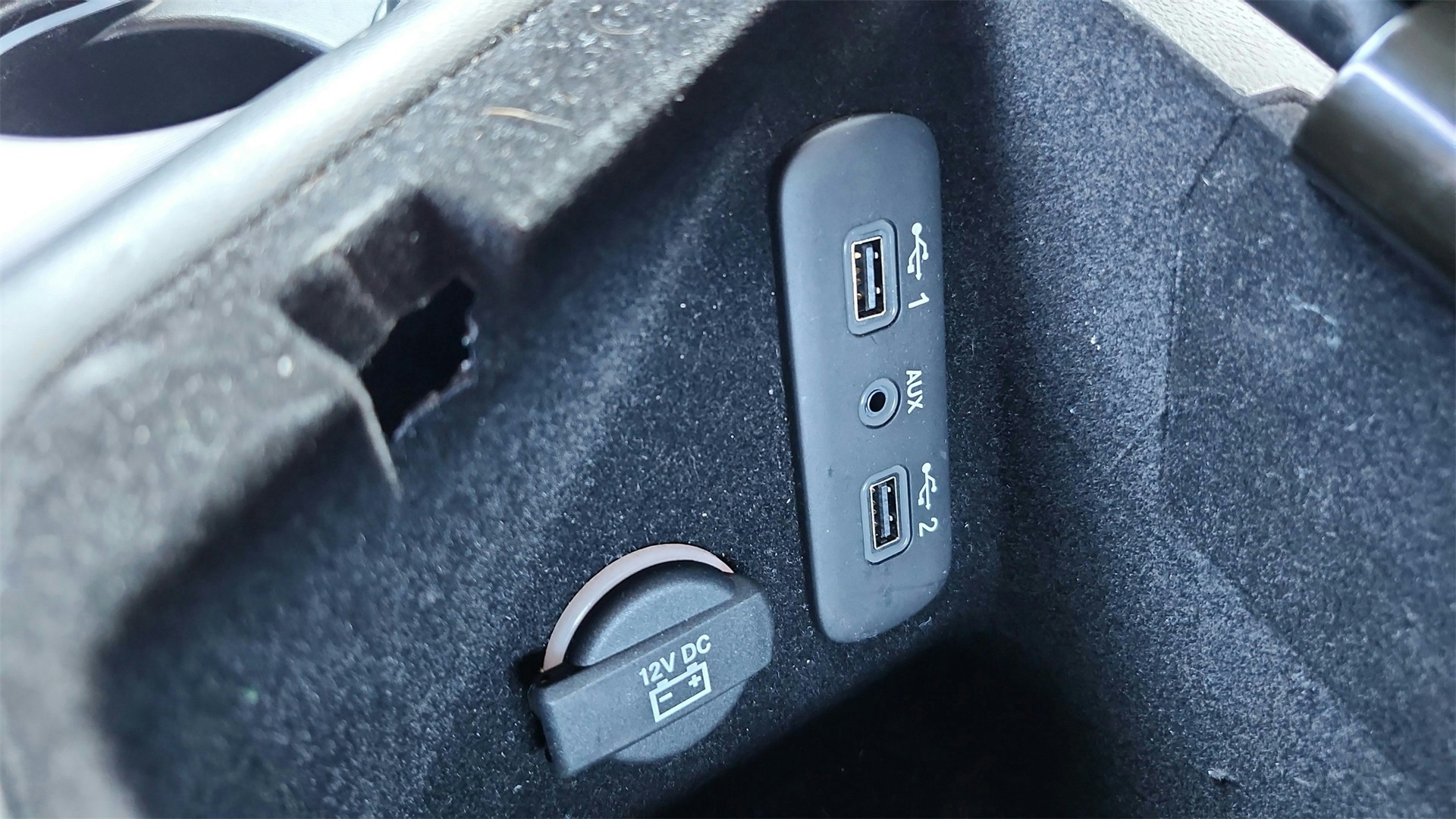 2022 Dodge Challenger R/T Scat Pack Widebody Image 26 of 40