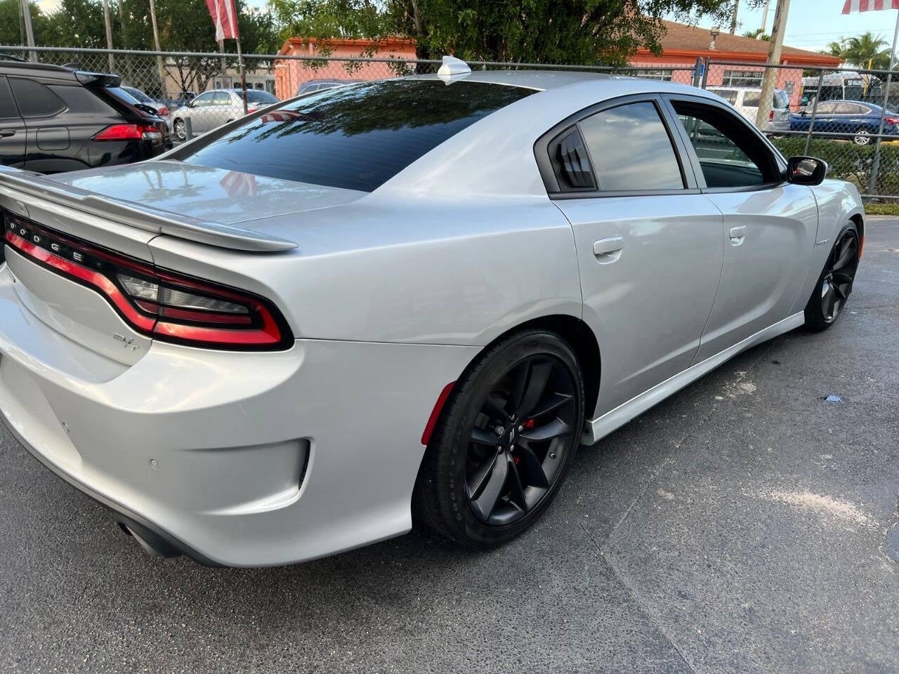 Vehicle image 6 of 47