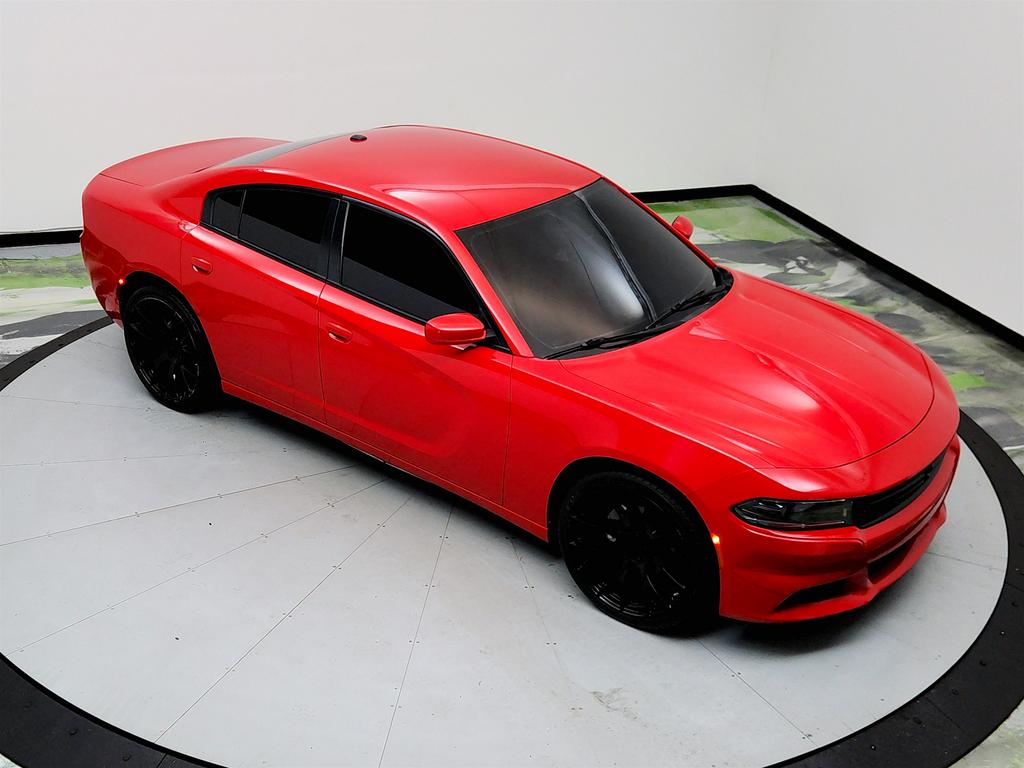 Vehicle image 7 of 38