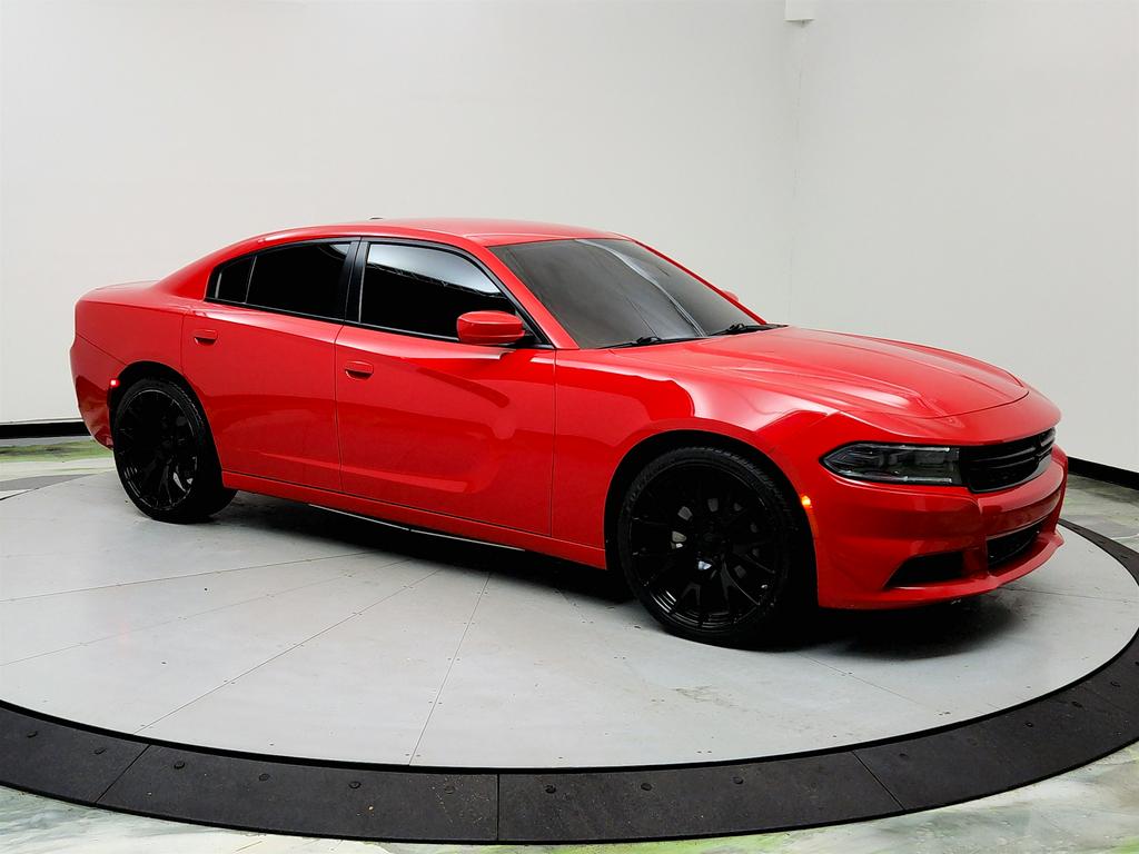Vehicle image 9 of 38