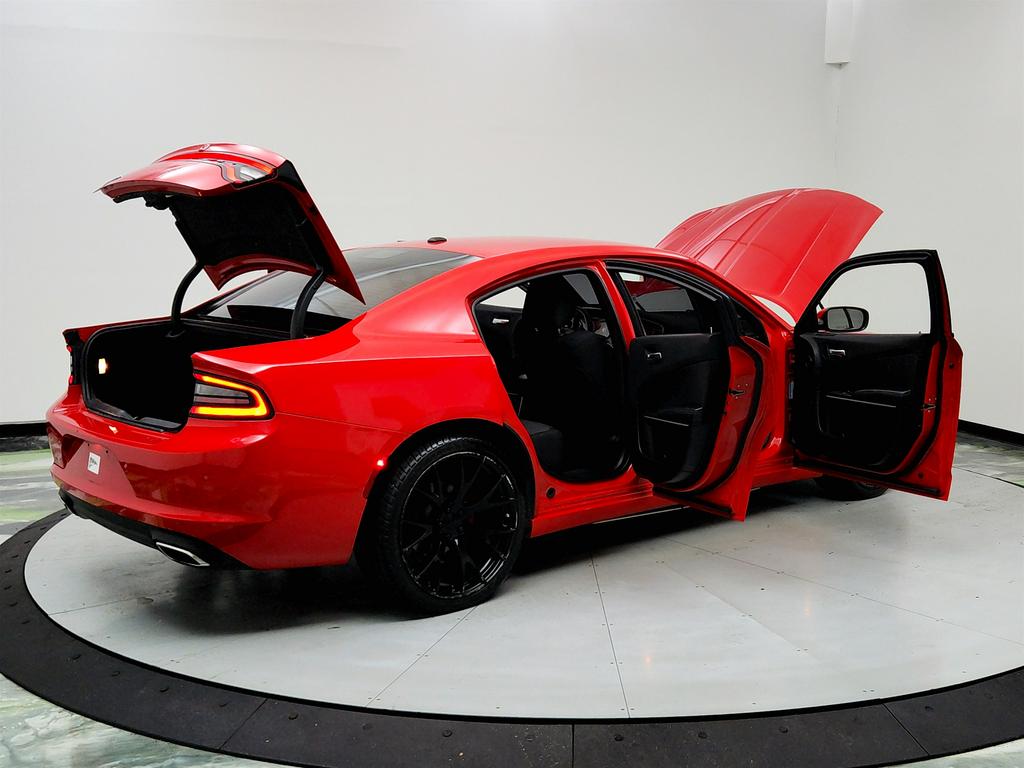 Vehicle image 15 of 38