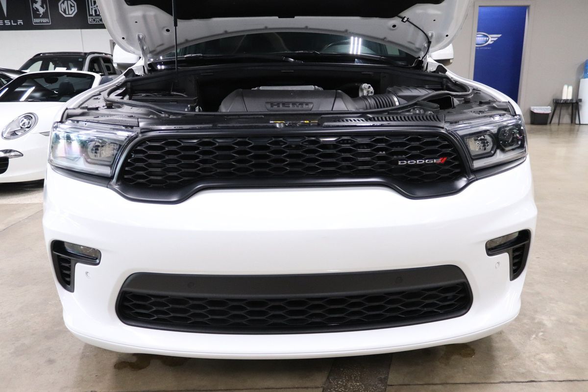 Vehicle image 2 of 44