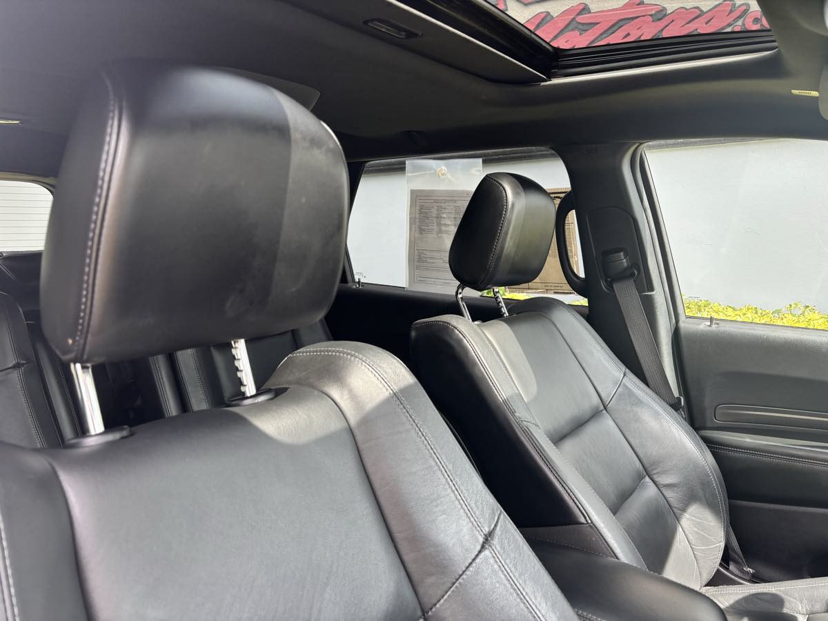 Vehicle image 12 of 32