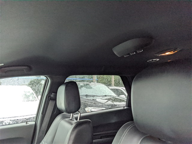 Vehicle image 25 of 30