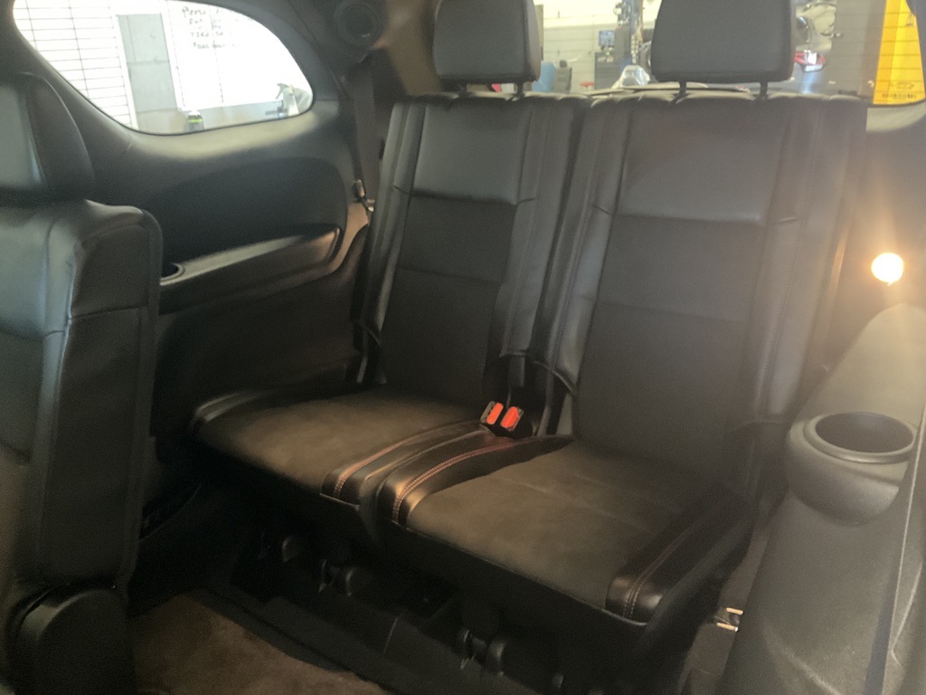 Vehicle image 19 of 23