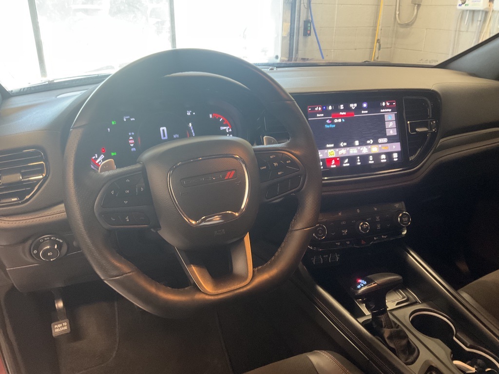 Vehicle image 12 of 23