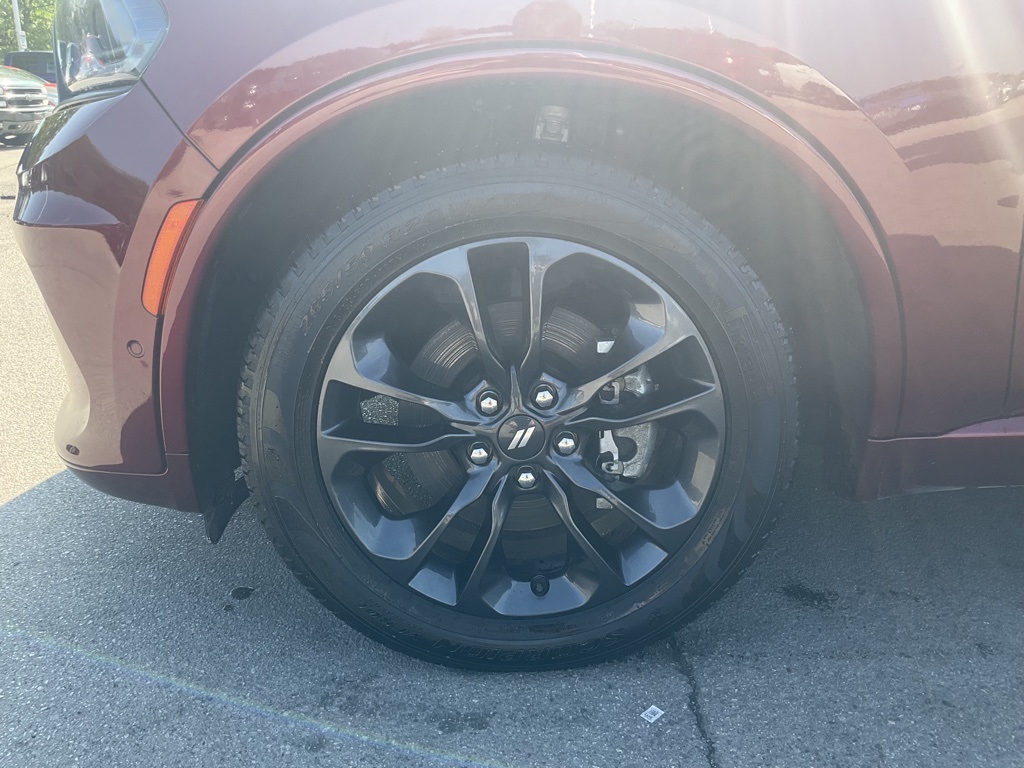Vehicle image 7 of 23
