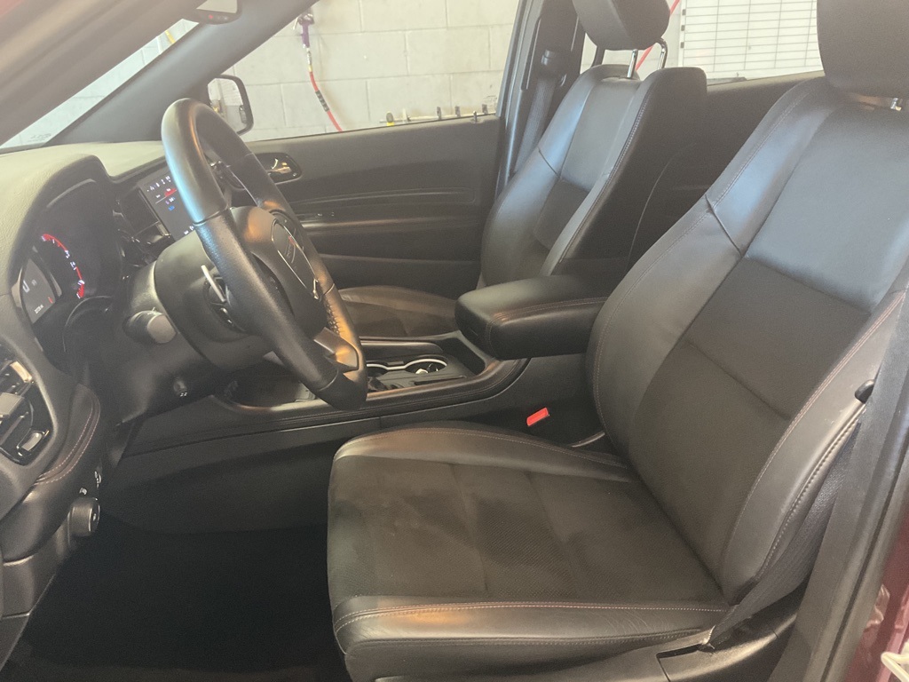 Vehicle image 11 of 23