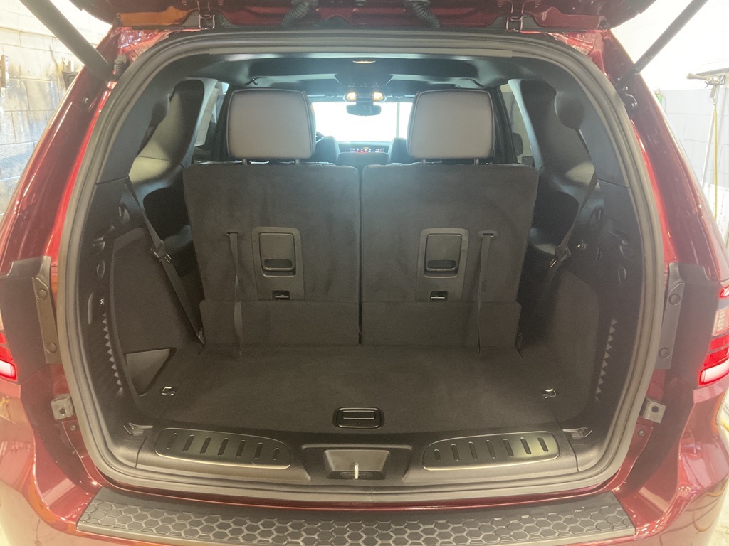 Vehicle image 20 of 23