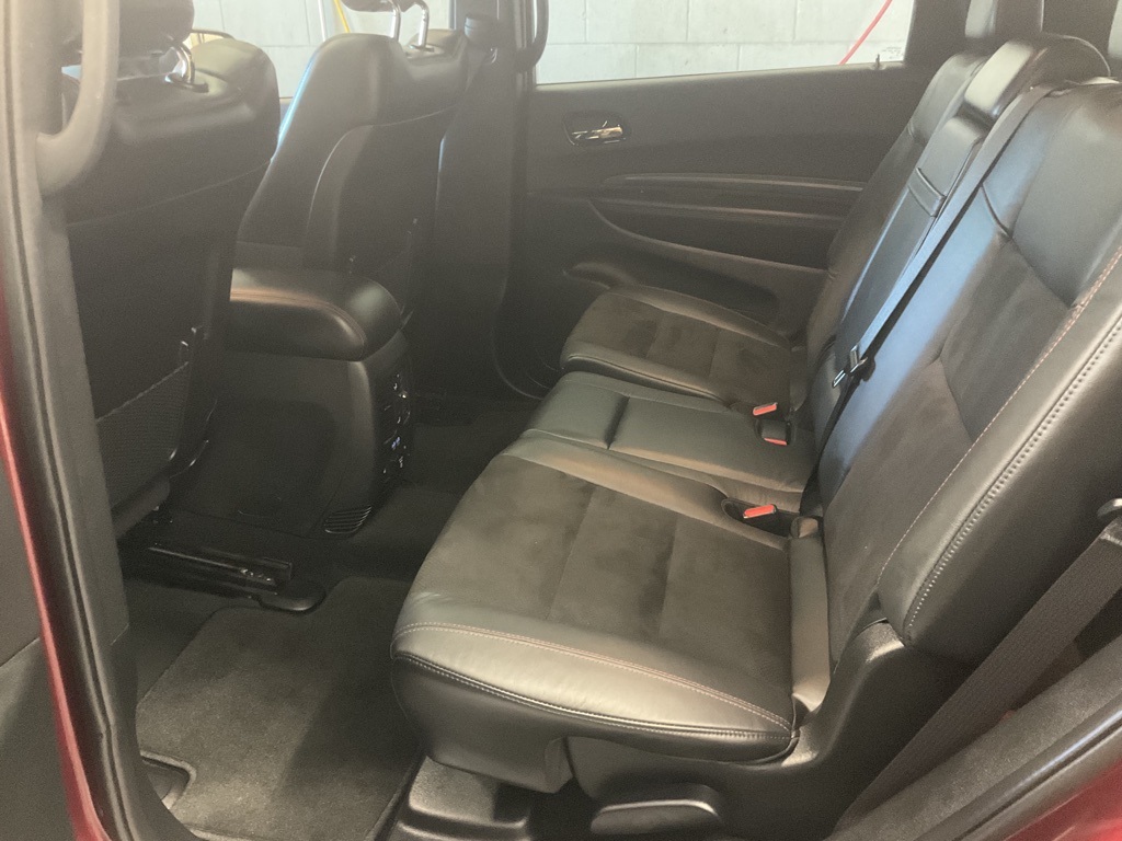 Vehicle image 18 of 23
