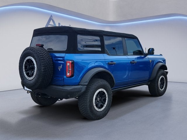 2022 Ford Bronco Badlands Image 6 of 32