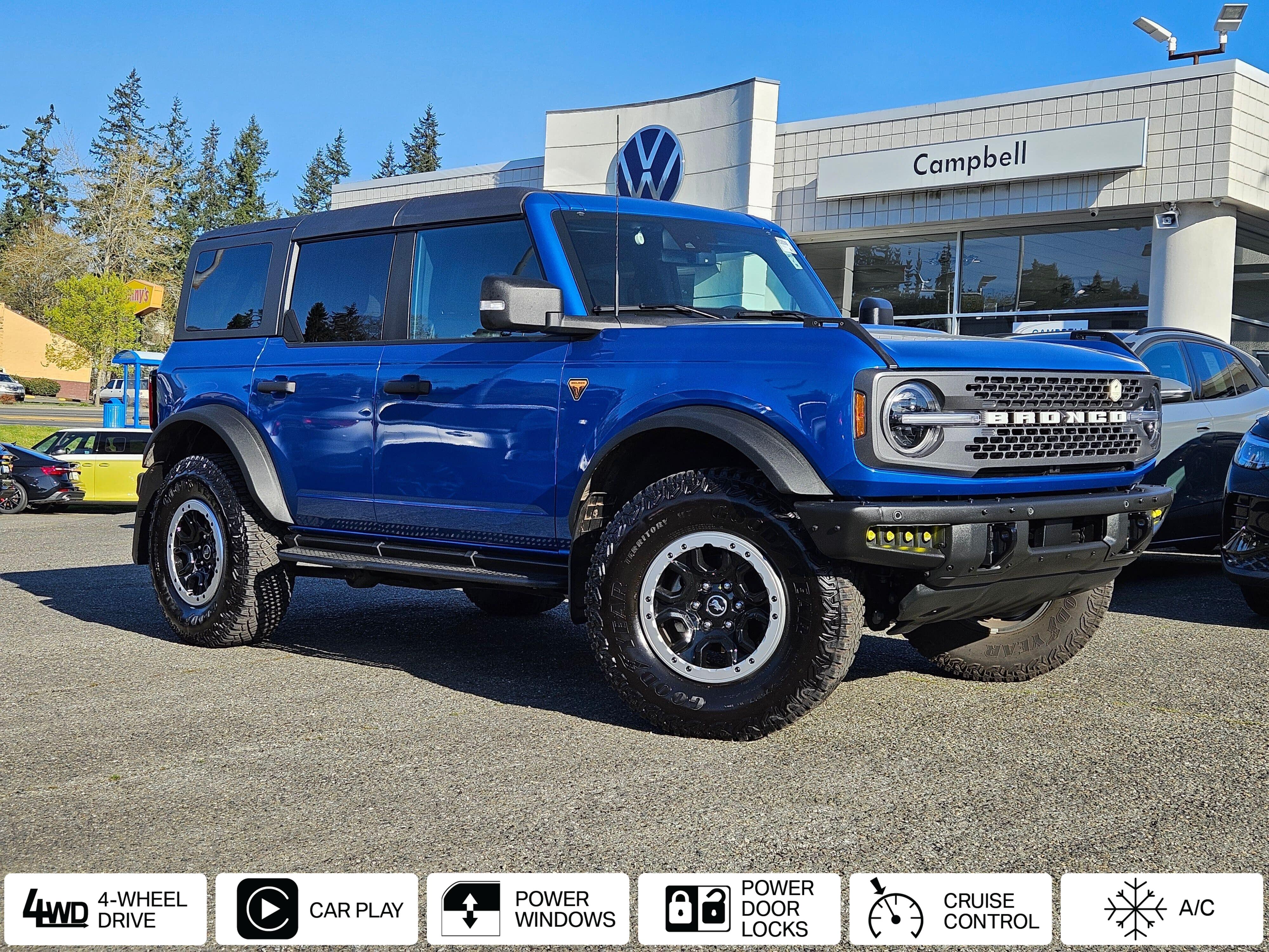 2022 Ford Bronco Badlands Image 3 of 31