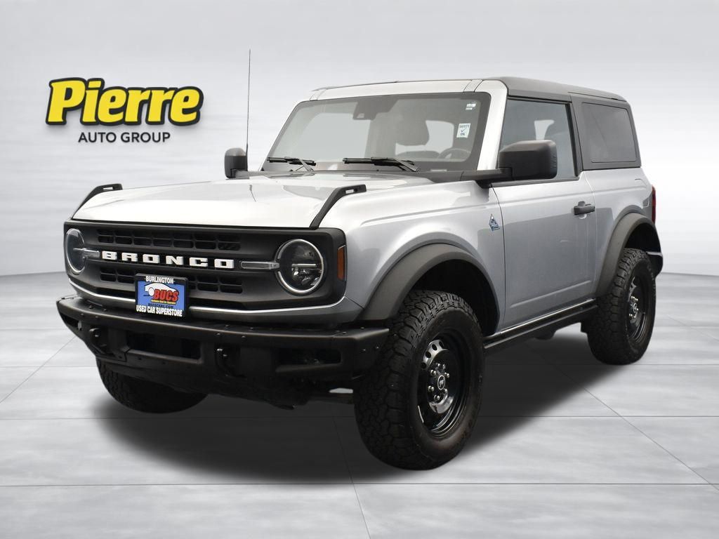 2022 Ford Bronco Black Diamond Image 1 of 36