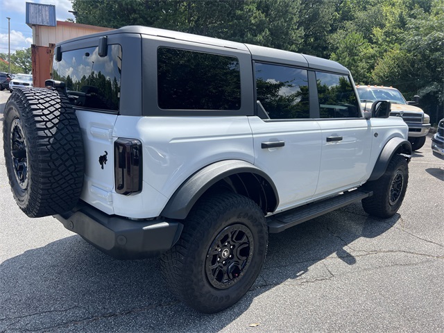 Vehicle image 2 of 34