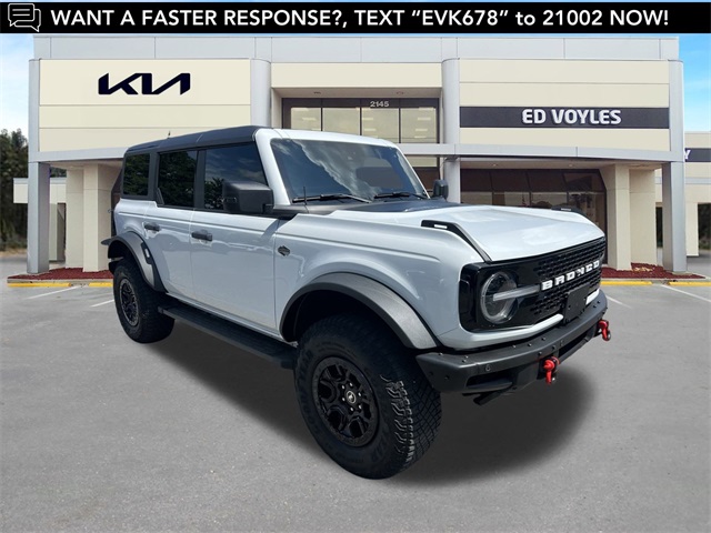 Vehicle image 4 of 34