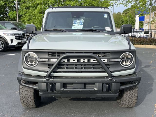 2022 Ford Bronco Black Diamond Image 2 of 35