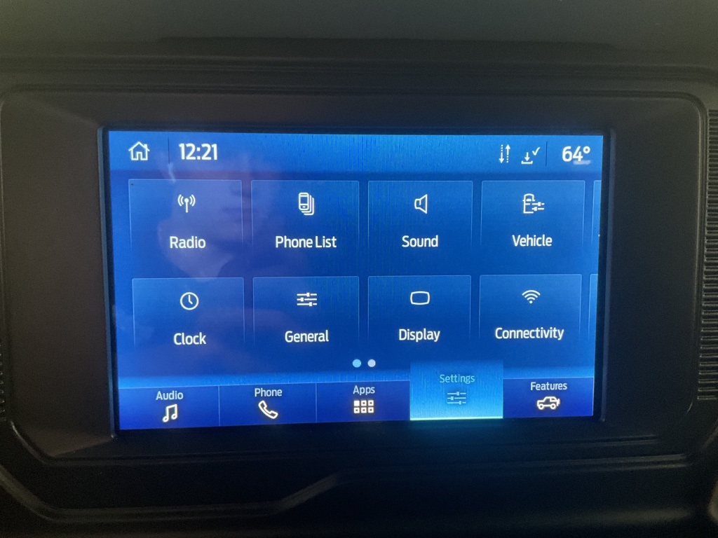 Vehicle image 16 of 25