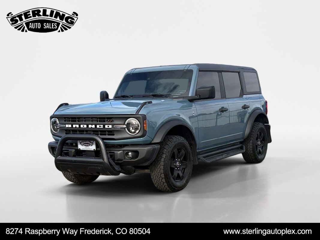 2022 Ford Bronco Black Diamond Image 1 of 15