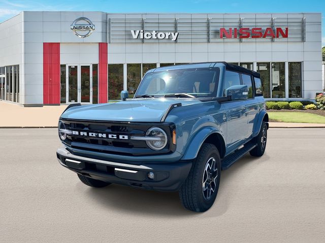 2022 Ford Bronco Outer Banks Image 1 of 35