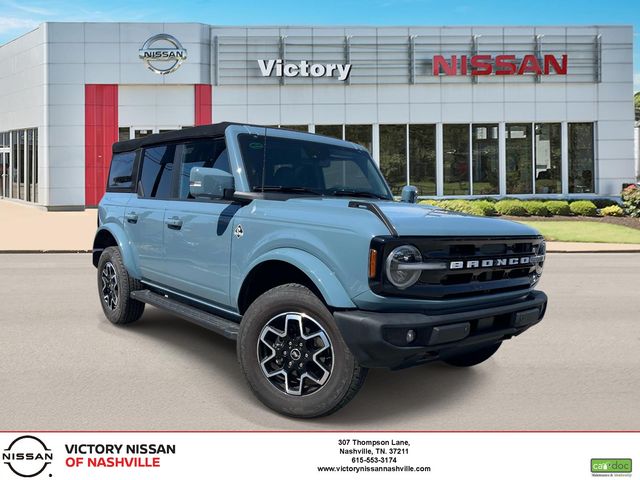 2022 Ford Bronco Outer Banks Image 2 of 35