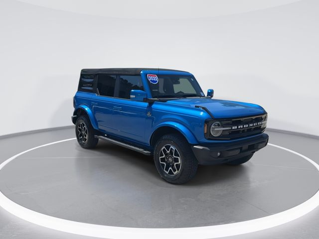 2022 Ford Bronco Outer Banks Image 3 of 28