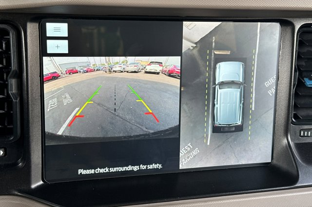 Vehicle image 20 of 30