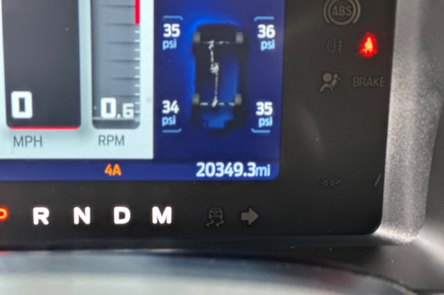 Vehicle image 26 of 30