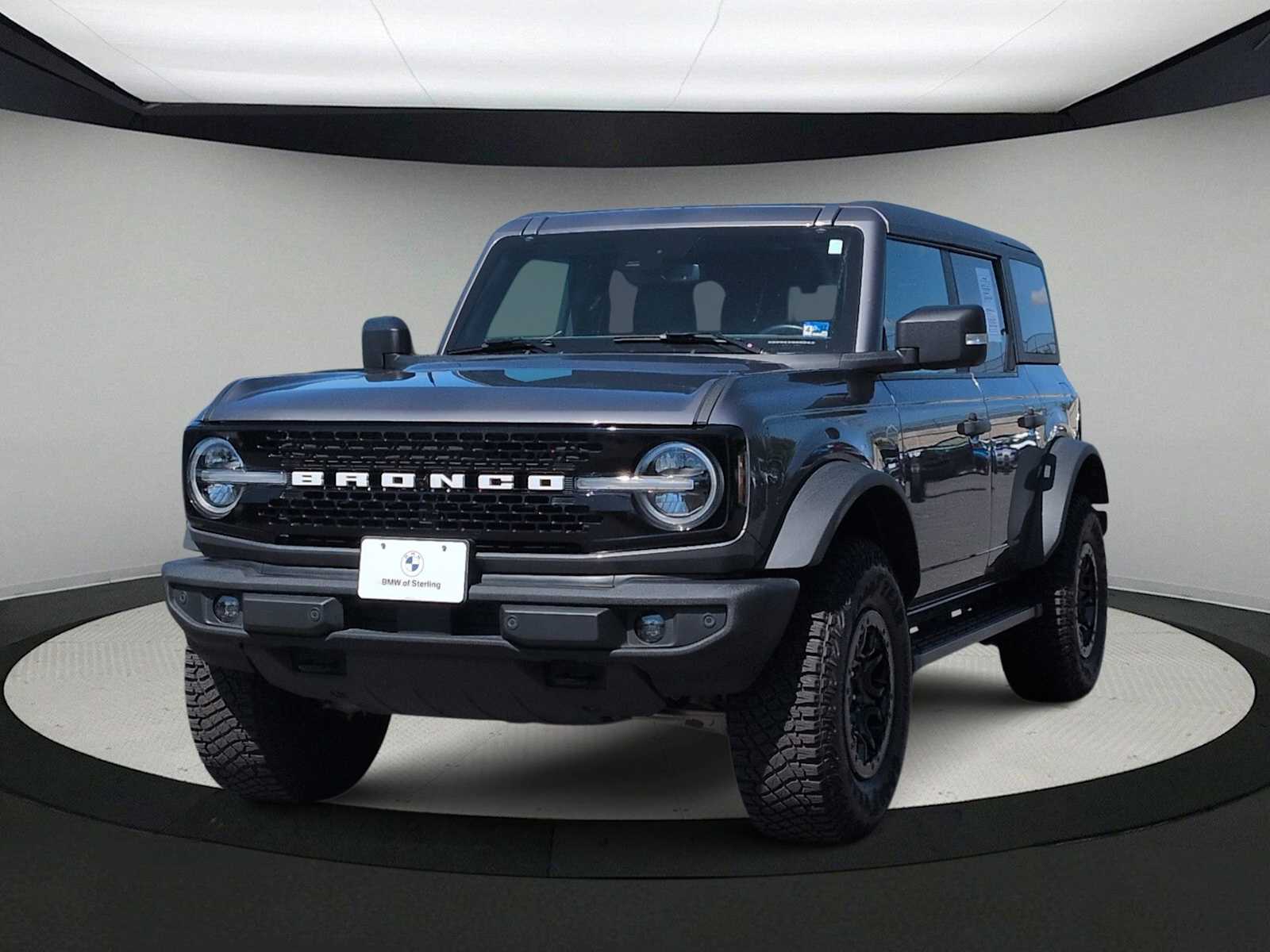 2022 Ford Bronco Wildtrak Image 2 of 37