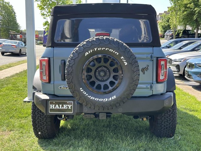 Vehicle image 24 of 26