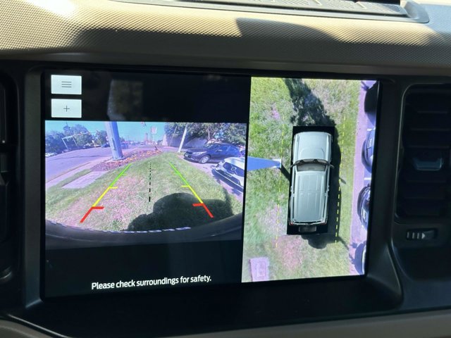 Vehicle image 8 of 26