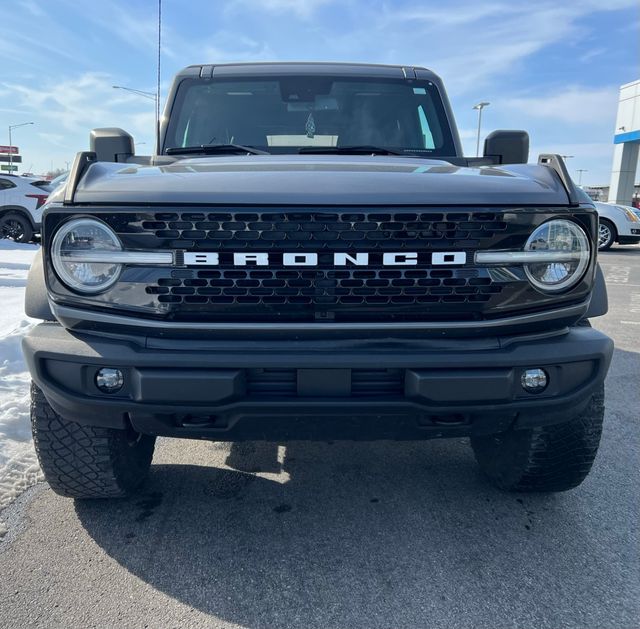 2022 Ford Bronco Wildtrak Image 2 of 28