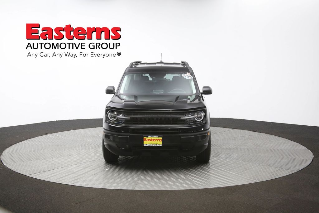 Vehicle image 4 of 61